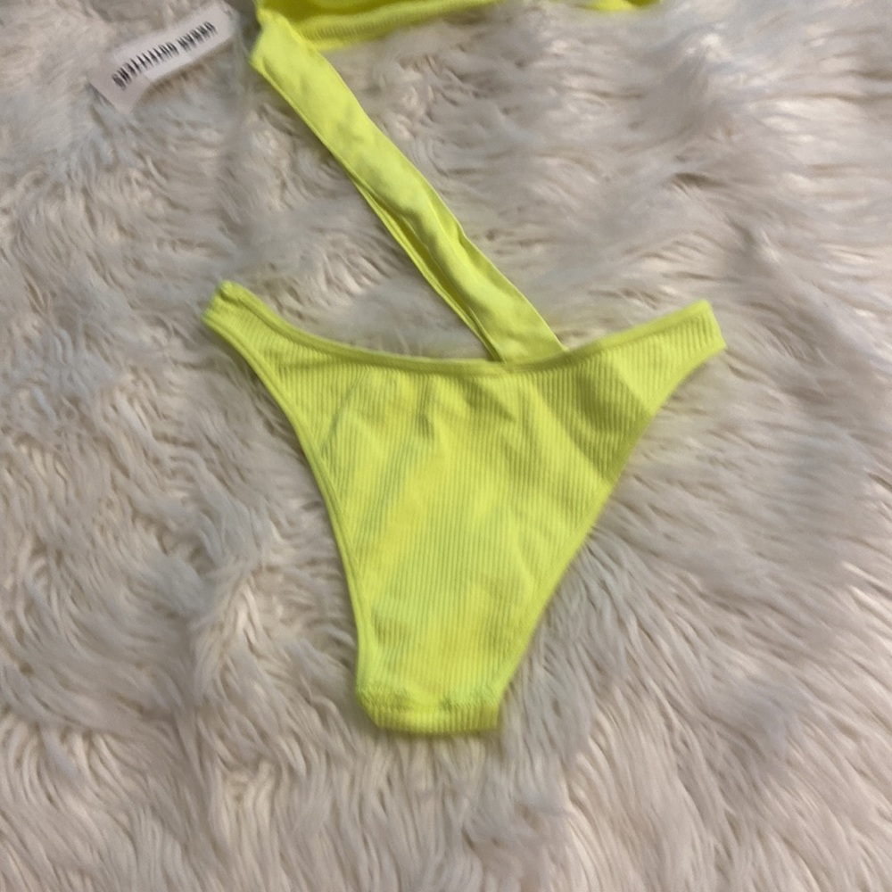 Urban Outfitters Swim size S brand new with tag please see all pictures - Picture 8 of 12